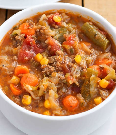 hamburger soup with cabbage and vegetables